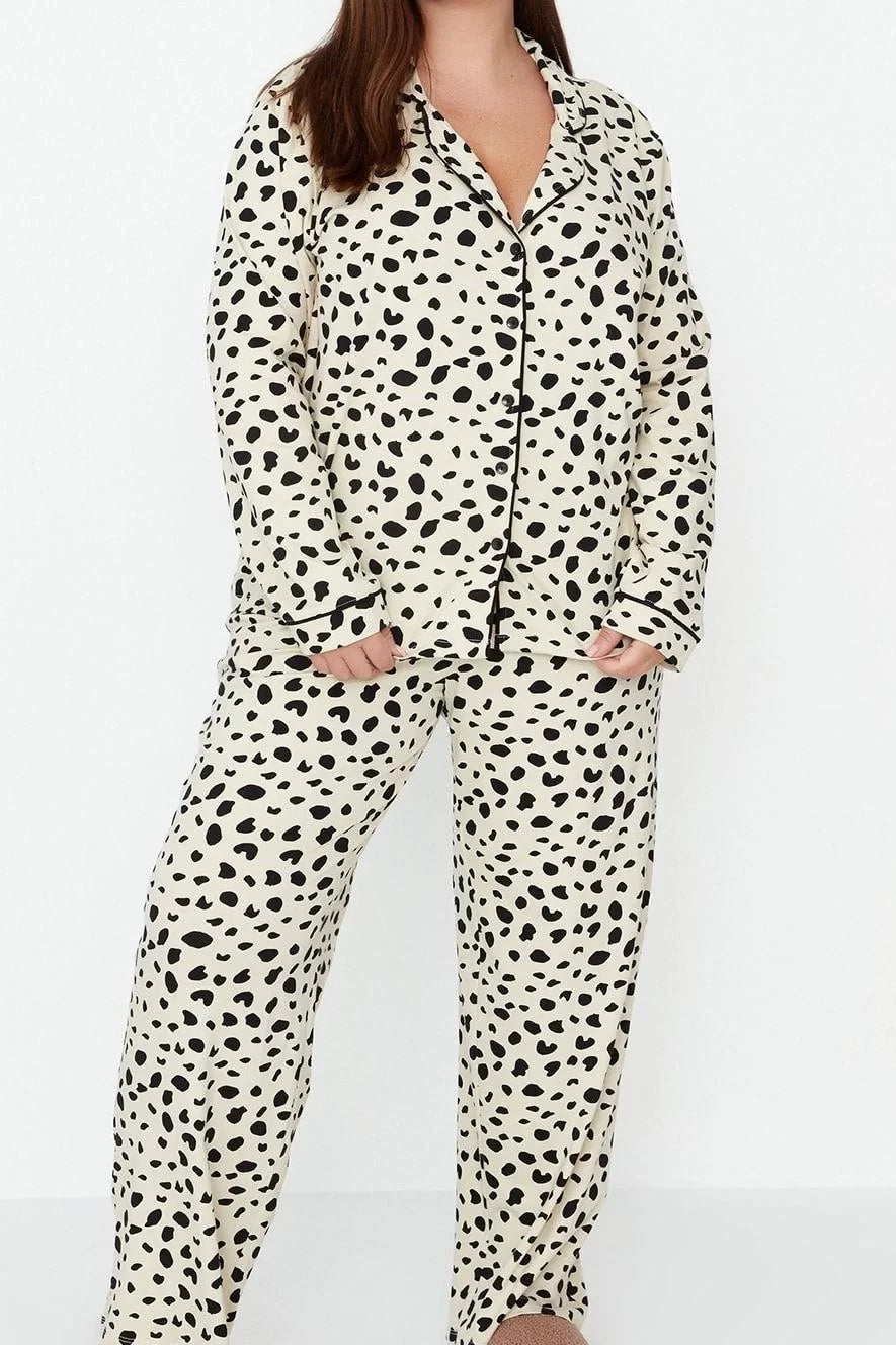 Stylish Comfortable Plus Size Long Sleeve Tube Animal Patterned Knitted Pajama Set