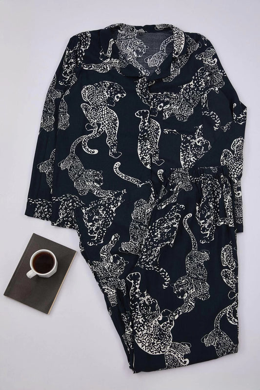 Stylish Comfortable Plus Size Long Sleeve Wide Leg Animal Patterned Woven Pajama Set