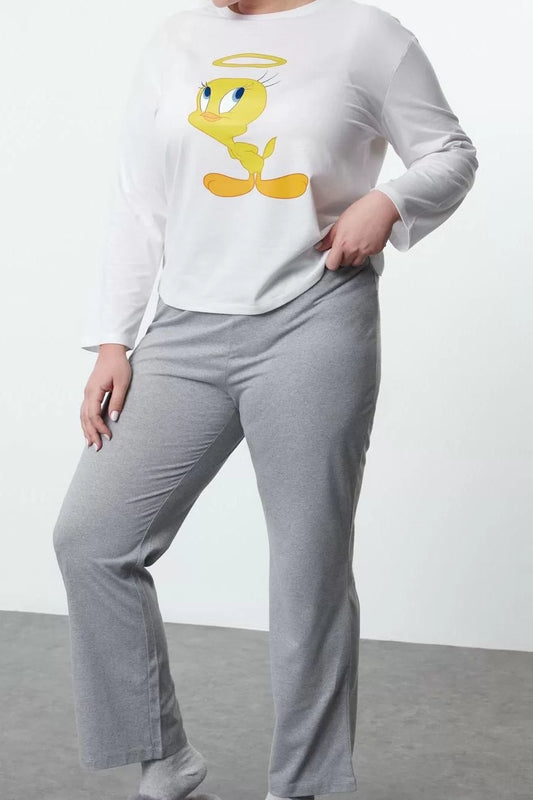 Stylish Comfortable Plus Size Long Sleeve Tube Leg Tweety Knitted Pajama Set