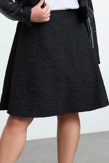 Modern Style Plus Size Unlined Knitted Mini Length Rose Patterned Knitted Skirt