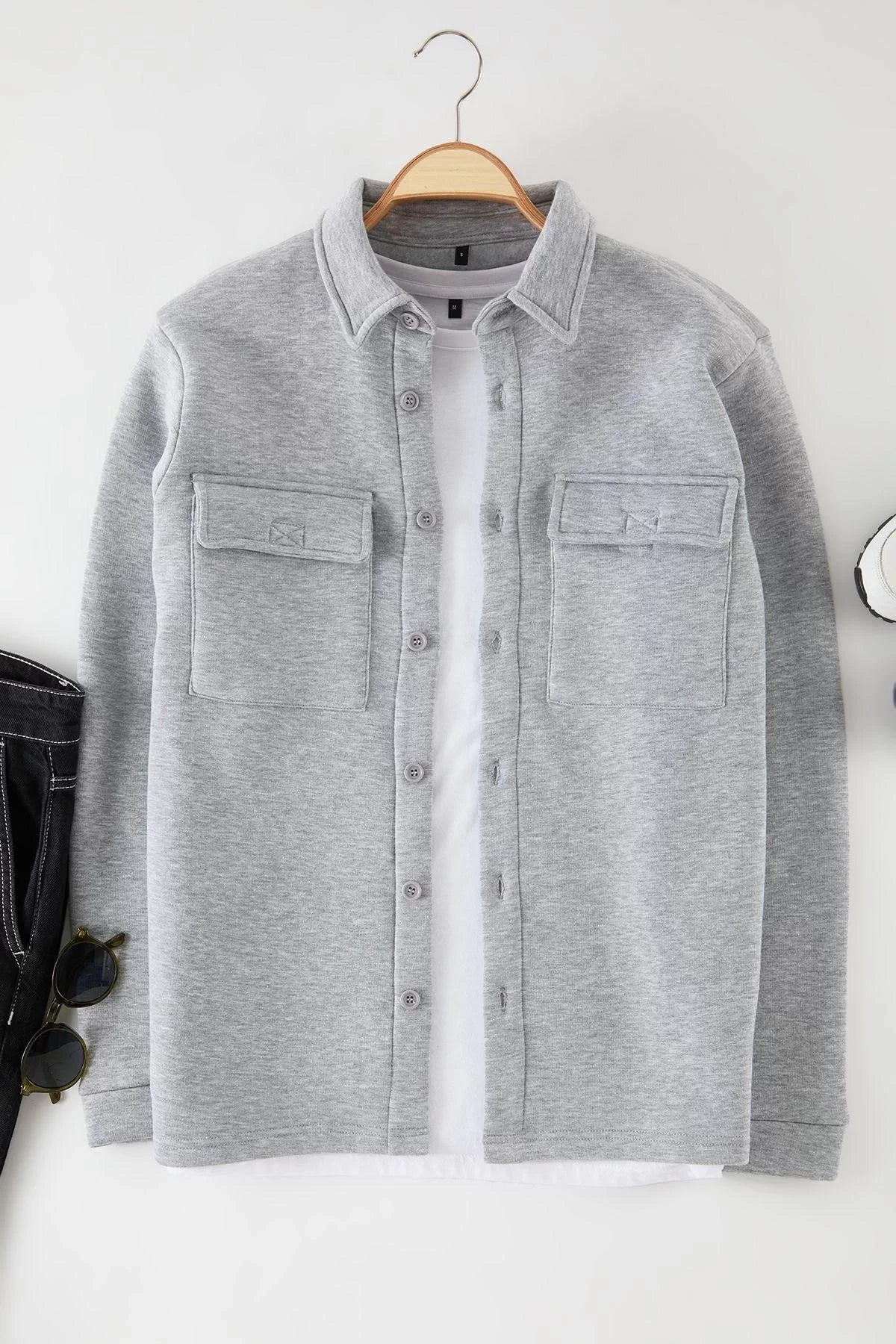 Stylish Plain Pattern Shirt Collar Gray Regular Cut Shirt Collar Flap Pocket Polar Fleece Shirt