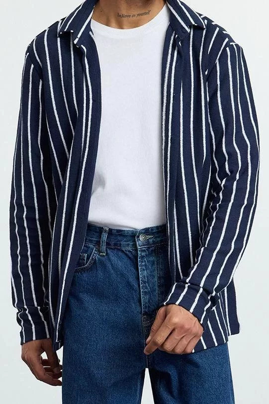 Stylish Striped Pattern Shirt Collar Regular Fit Fake Knitwear Winter Shirt