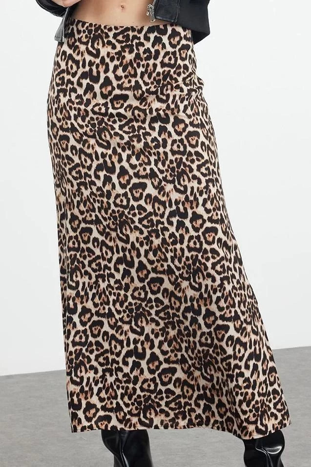 Modern Style Unlined Woven Maxi Length Leopard Animal Patterned Maxi Length Woven Skirt