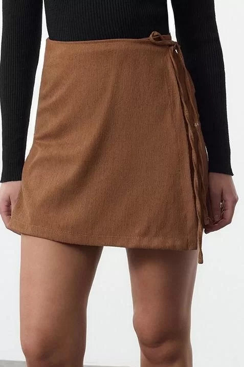 Modern Style Unlined Woven Mini Length Velvet Fabric Double Breasted Closure Tie Detailed Mini Length Woven Skirt