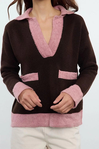 Style Modern Women Regular Standard Sleeve Polo Collar Soft Texture Color Block Knitwear Sweater