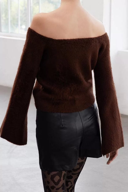 Style Modern Women Regular Standard Sleeve Carmen Collar Soft Texture Boat Neck Knitwear Sweater