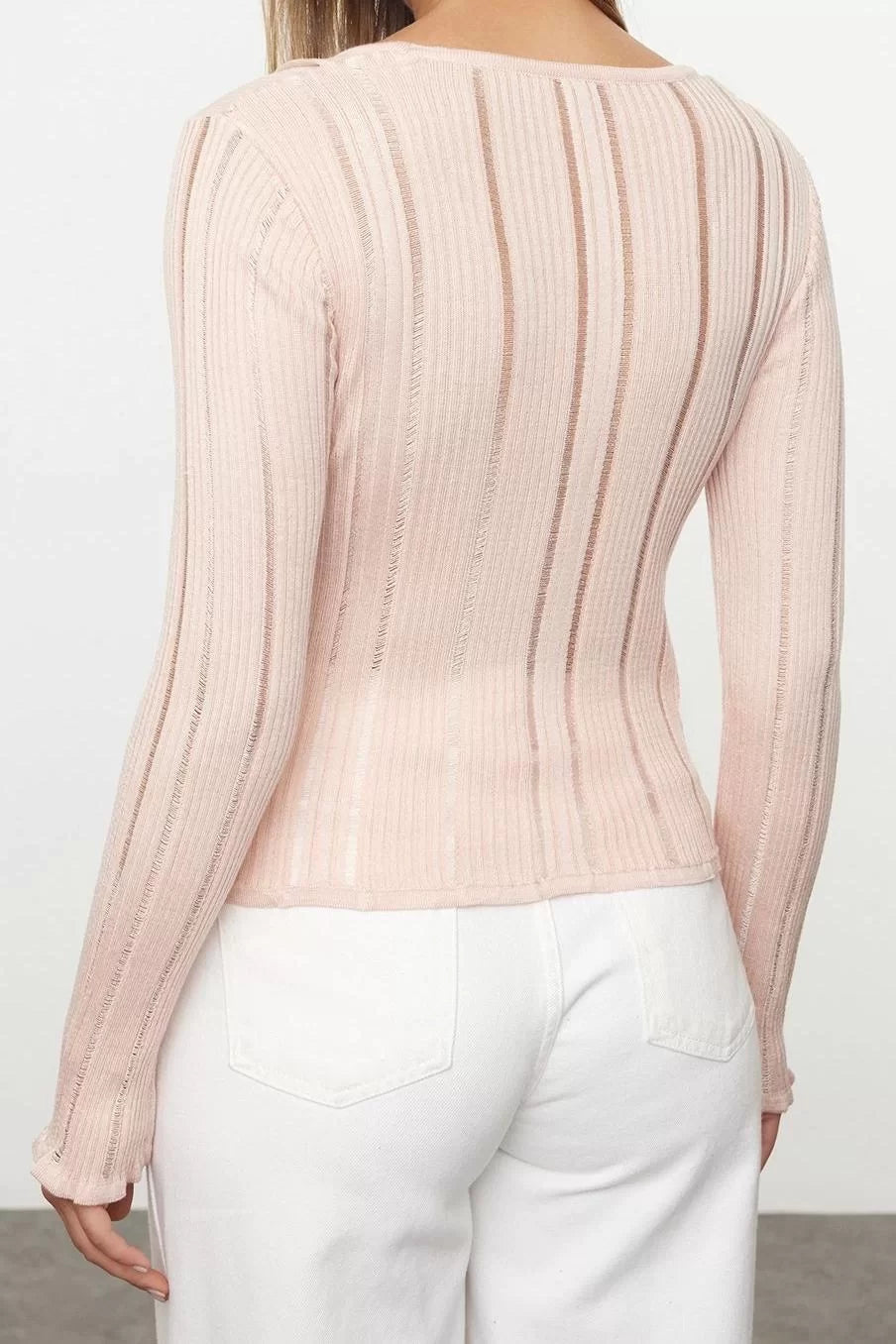 Style Modern Women Regular Standard Sleeve V Neck Premium Quality Knit Detailed Knitwear Sweater