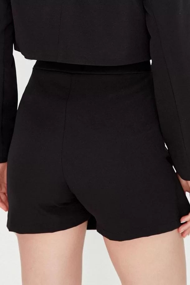 Plus Size Fashion Woven High Waist Pipe Leg Business Black Zipper Detail Shorts Skirt