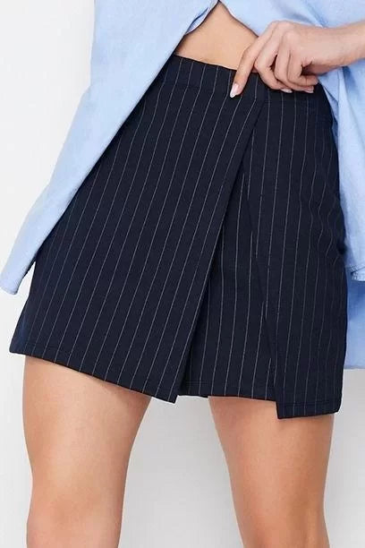 Fashion Knitted Normal Waist Straight Leg Day/Night Navy Blue Striped Mini High Waist Shorts Skirt