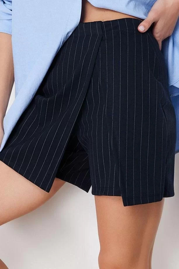 Fashion Knitted Normal Waist Straight Leg Day/Night Navy Blue Striped Mini High Waist Shorts Skirt