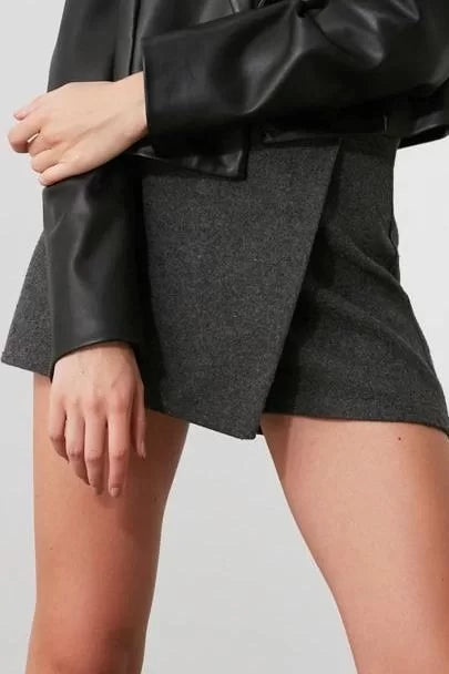 Style Woven High Waist Pipe Leg Business Anthracite Belt Detailed Woven Shorts Skirt